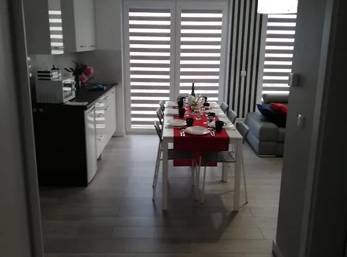 Rum i privatbostad Markas *